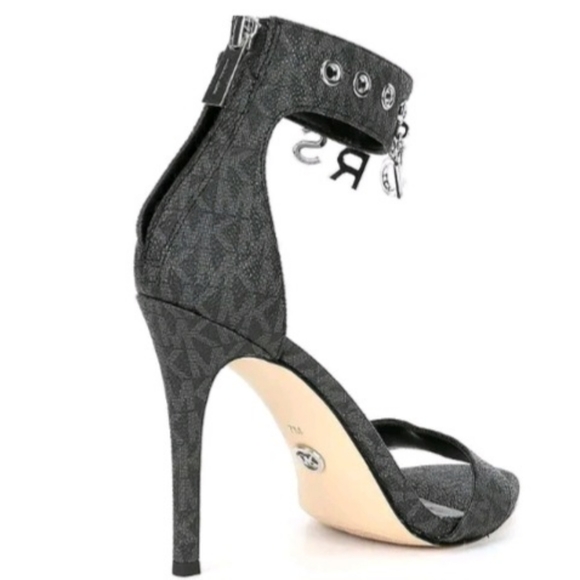 Michael Kors Women's Kelli Logo Print Charm Detail Sandals SZ 10 New - Picture 4 of 16